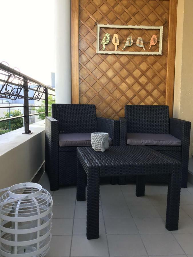 Disneyland Cosy Apartment مونتِفرا المظهر الخارجي الصورة